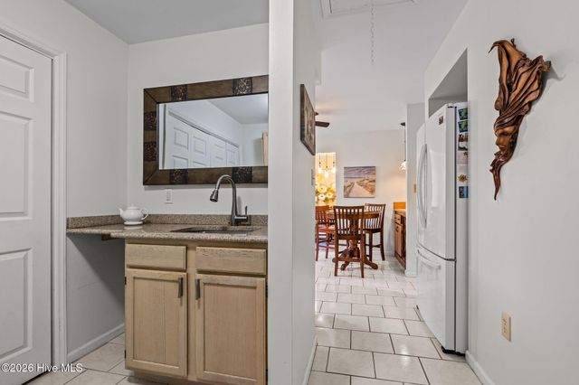 119 Mcginnis Drive, Atlantic Beach, NC 28512