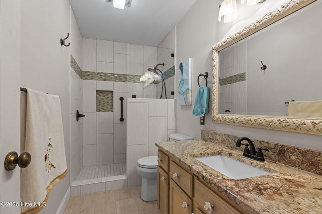 119 Mcginnis Drive, Atlantic Beach, NC 28512