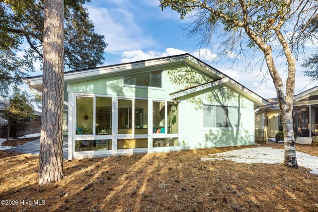 119 Mcginnis Drive, Atlantic Beach, NC 28512