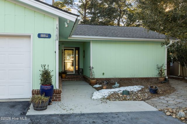 119 Mcginnis Drive, Atlantic Beach, NC 28512