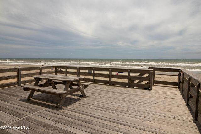 119 Mcginnis Drive, Atlantic Beach, NC 28512