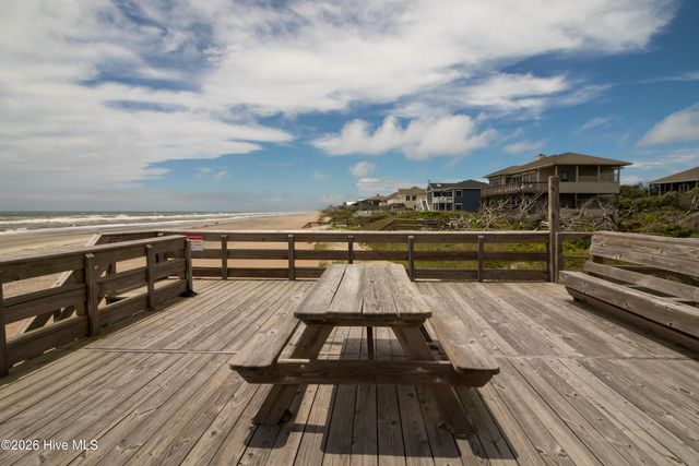 119 Mcginnis Drive, Atlantic Beach, NC 28512