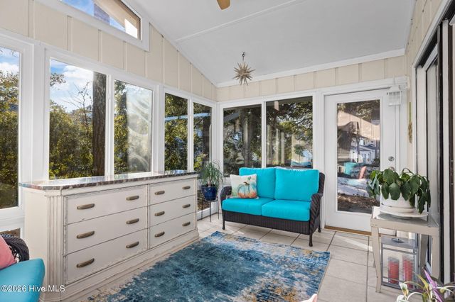 119 Mcginnis Drive, Atlantic Beach, NC 28512