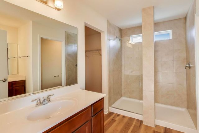 1003 Celebration Drive, Aurora, IL 60504