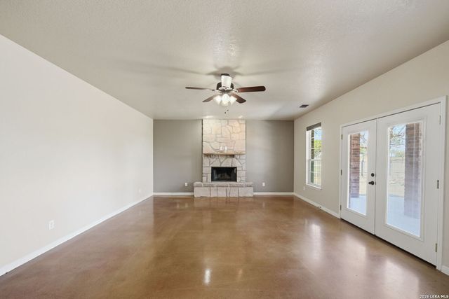 1265 County Road 4516, Castroville, TX 78009