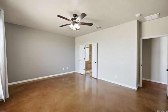 1265 County Road 4516, Castroville, TX 78009