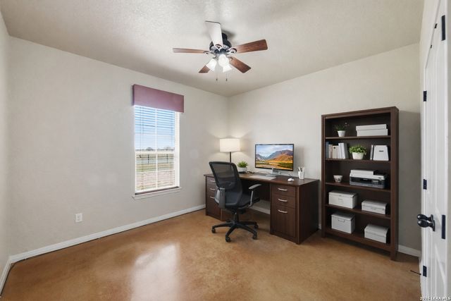 1265 County Road 4516, Castroville, TX 78009