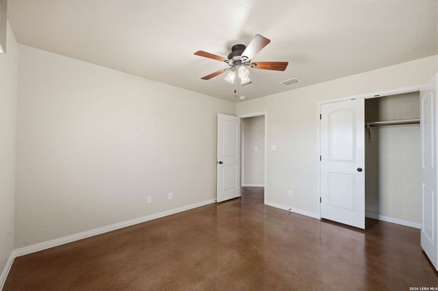 1265 County Road 4516, Castroville, TX 78009