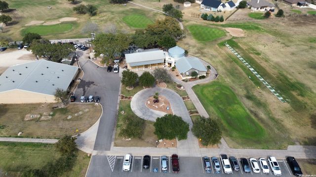 1265 County Road 4516, Castroville, TX 78009