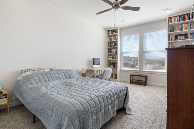 4813 Triangle Street, Fayetteville, AR 72704