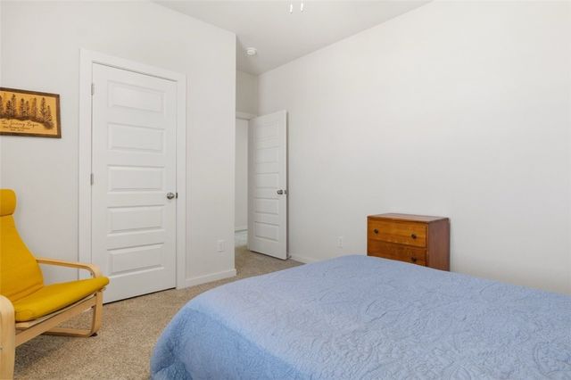 4813 Triangle Street, Fayetteville, AR 72704