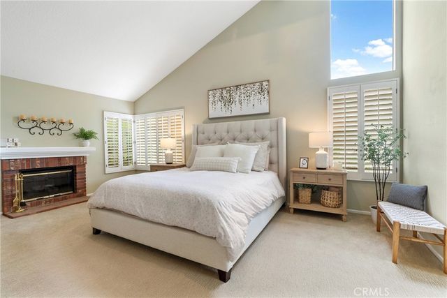 66 Emerald, Irvine, CA 92614