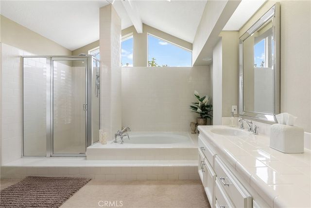 66 Emerald, Irvine, CA 92614
