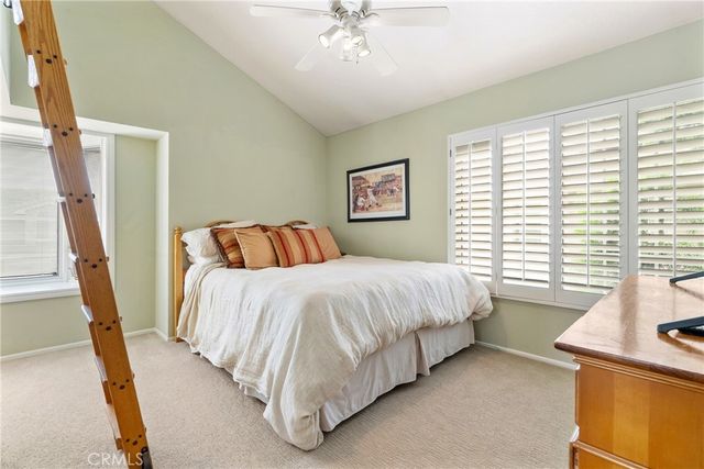 66 Emerald, Irvine, CA 92614