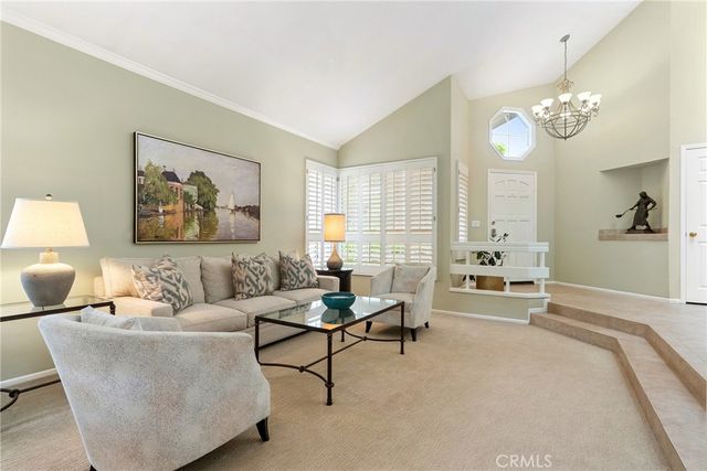 66 Emerald, Irvine, CA 92614