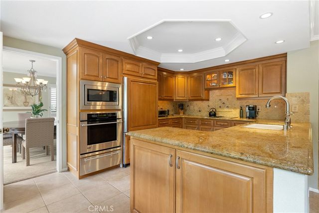66 Emerald, Irvine, CA 92614