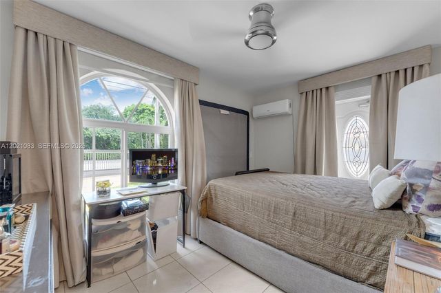5500 SW 87th Ave, Miami, FL 33165