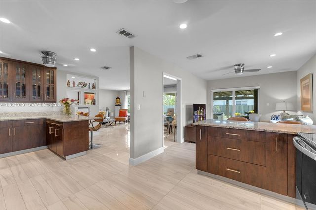5500 SW 87th Ave, Miami, FL 33165