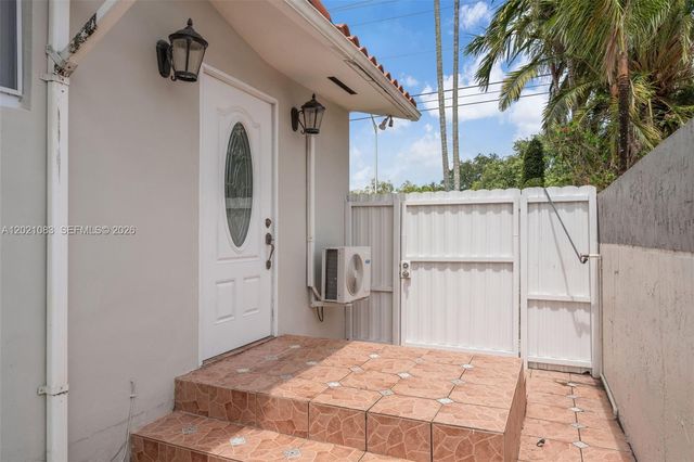 5500 SW 87th Ave, Miami, FL 33165