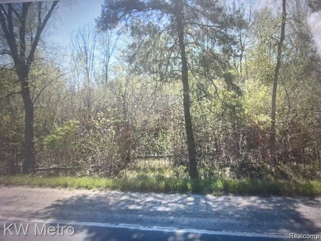 1135 N Baldwin Road, Brandon Charter Township, MI 48371