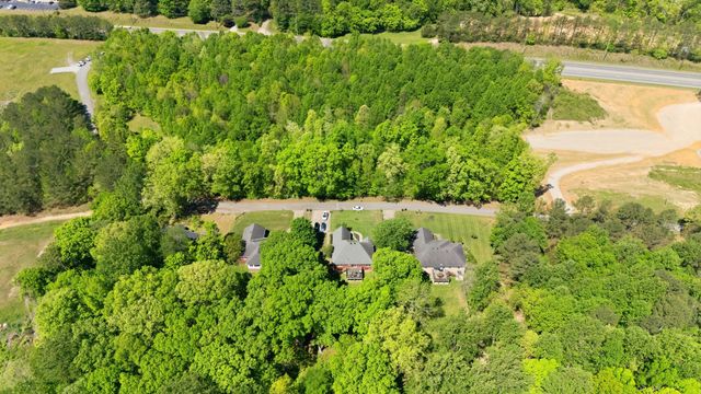 920 Hillcrest St, Lawrenceburg, TN 38464