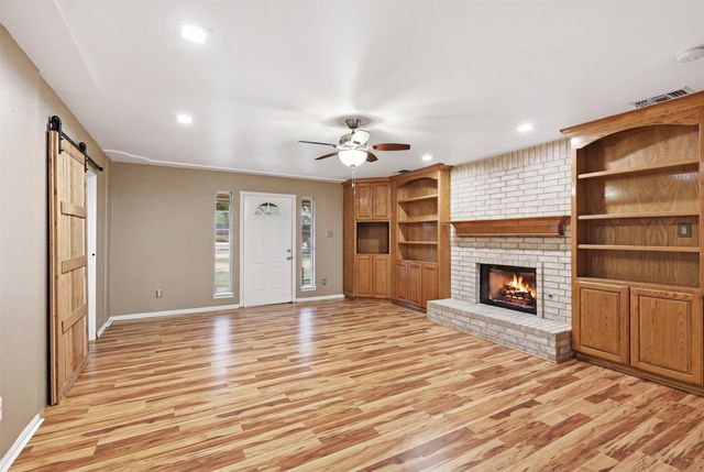 3167 Gerome Street, Richland Hills, TX 76118