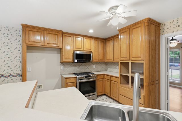 3167 Gerome Street, Richland Hills, TX 76118