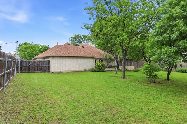 3167 Gerome Street, Richland Hills, TX 76118
