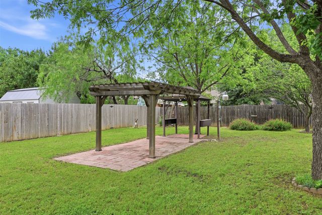 3167 Gerome Street, Richland Hills, TX 76118