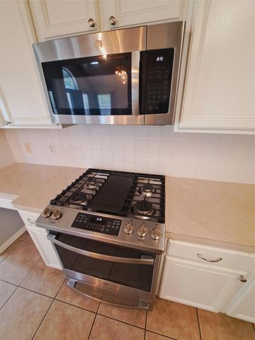 3708 Bird House DR, Round Rock, TX 78664