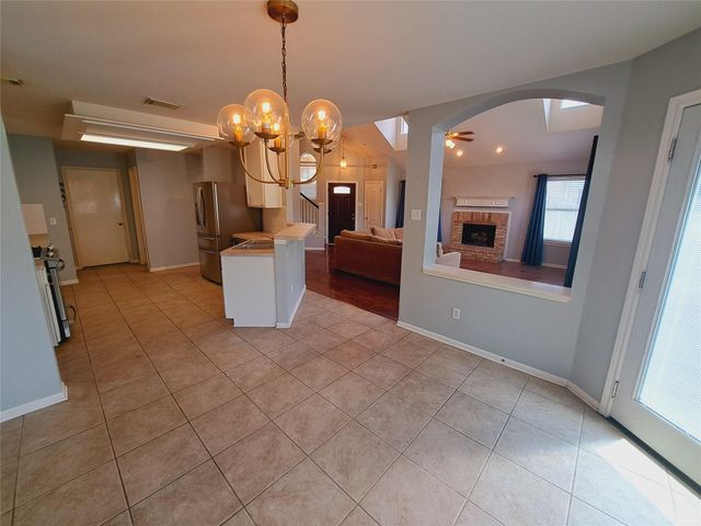 3708 Bird House DR, Round Rock, TX 78664