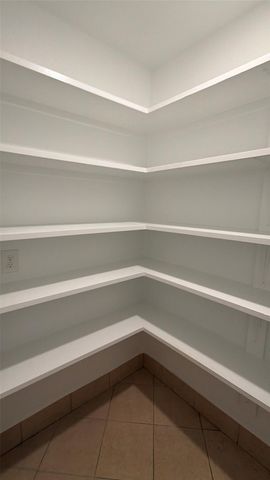 301 S Mustang Ave, Cedar Park, TX 78613