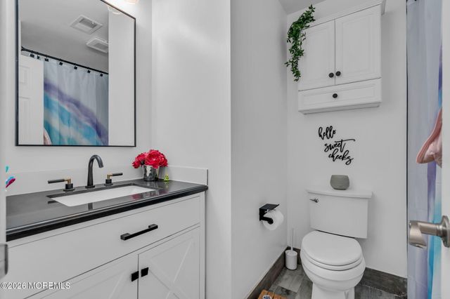 19 Virginia Drive, Howell, NJ 07731