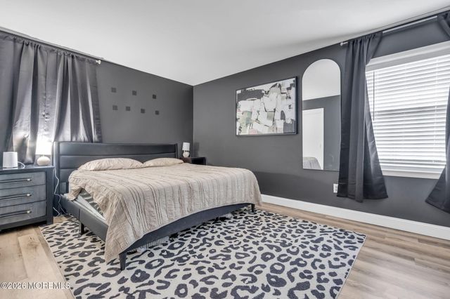 19 Virginia Drive, Howell, NJ 07731