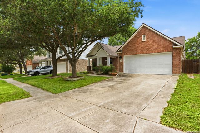 130 Bentwood Ranch, Cibolo, TX 78108