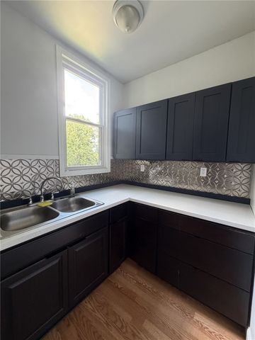 1214 Goe Ave, Brighton Heights, PA 15212