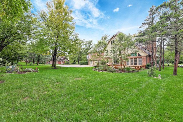 16 N Sagebrush St, Wichita, KS 67230