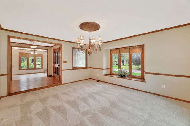 16 N Sagebrush St, Wichita, KS 67230