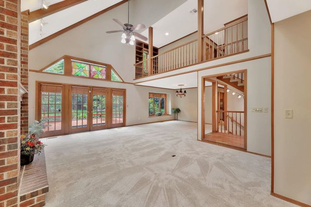 16 N Sagebrush St, Wichita, KS 67230