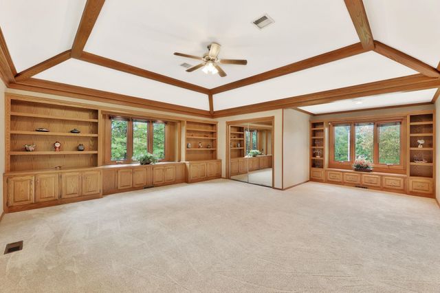 16 N Sagebrush St, Wichita, KS 67230