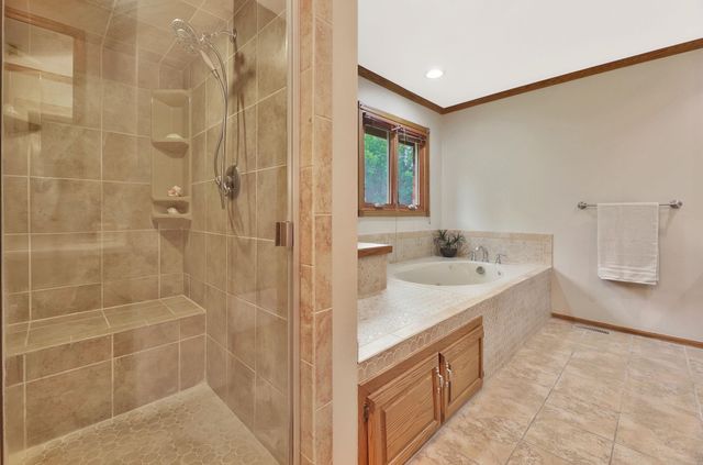 16 N Sagebrush St, Wichita, KS 67230