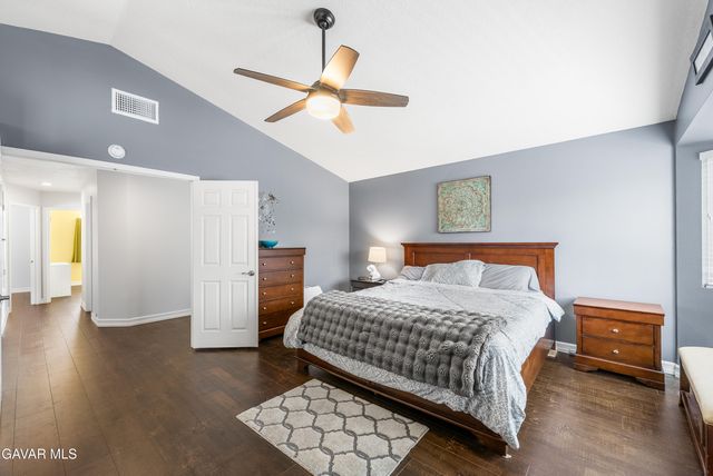 28519 Red Cedar Place, Santa Clarita, CA 91390