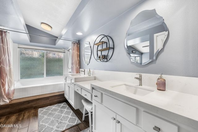 28519 Red Cedar Place, Santa Clarita, CA 91390