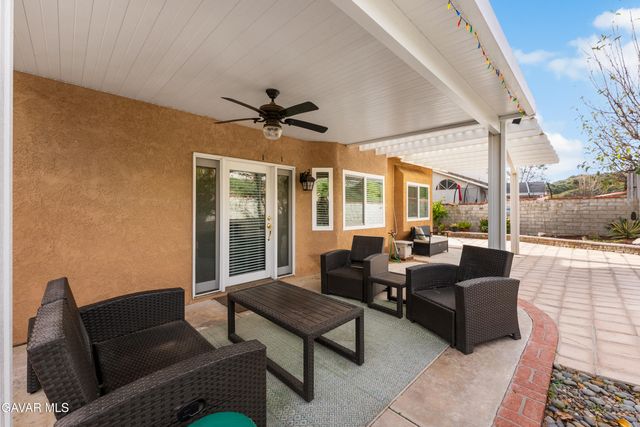 28519 Red Cedar Place, Santa Clarita, CA 91390