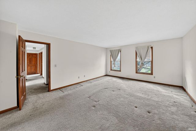 15533 Hunting Ridge Trail, Granger, IN 46530