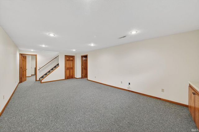 15533 Hunting Ridge Trail, Granger, IN 46530