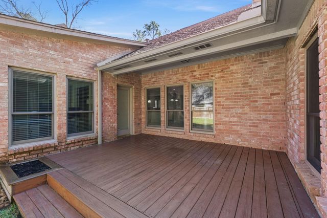 15 Hornsilver Place, The Woodlands, TX 77381