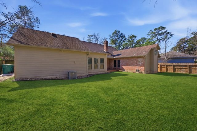 15 Hornsilver Place, The Woodlands, TX 77381