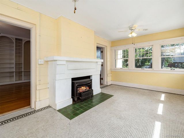 321 W 18th Street, Pueblo, CO 81003