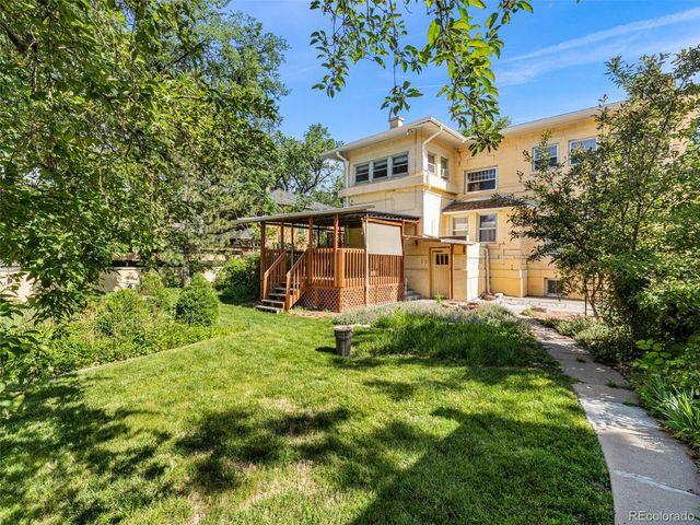 321 W 18th Street, Pueblo, CO 81003